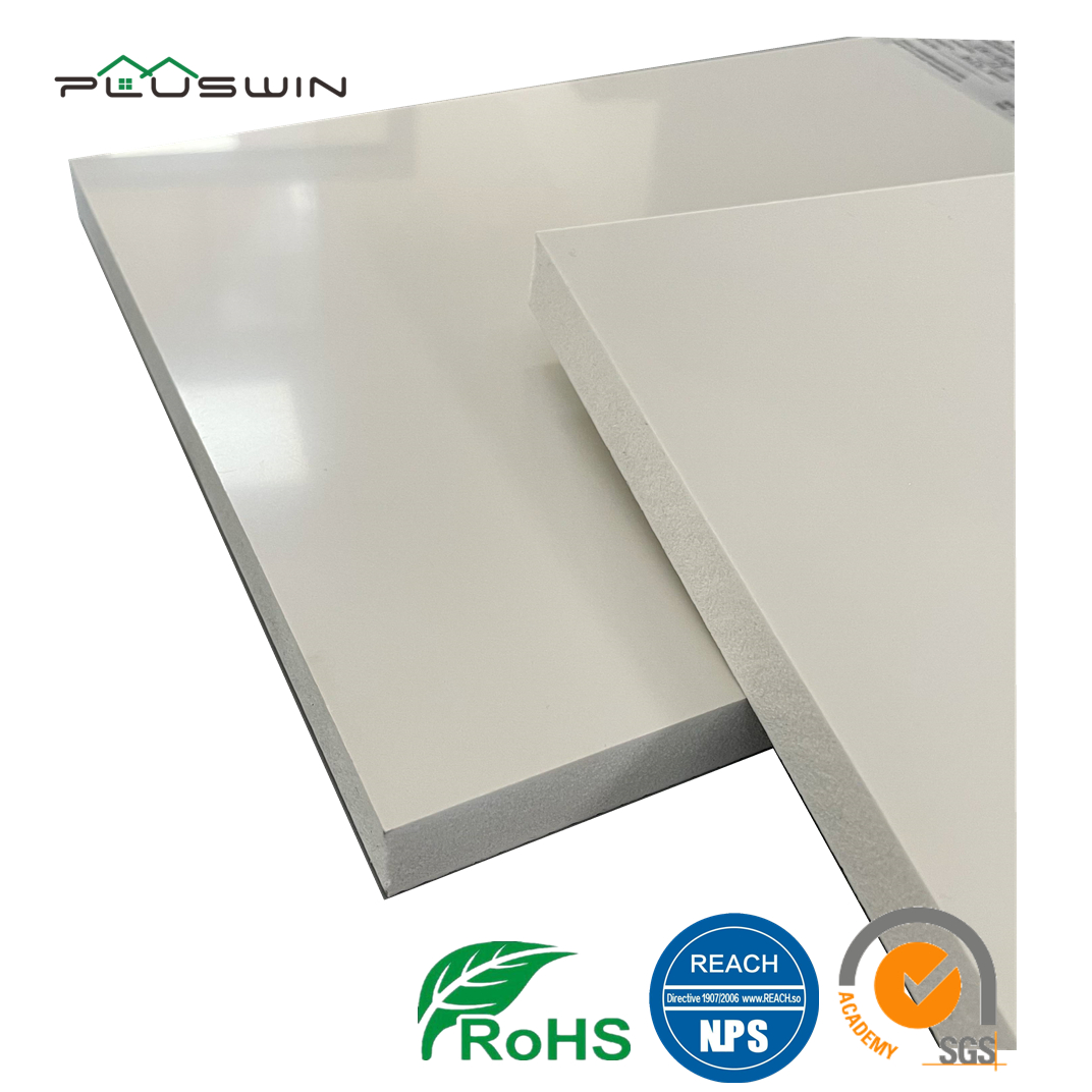 Pluswin 3-30 mm Gloss PVC Gabinet Sheet PVC Co-Extrusion Foam Board